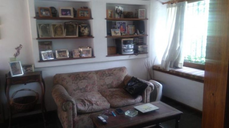 COUNTRY CUBA EXCELENTE CHALET DE 4 AMB. C/PARQUE Y PISCINA