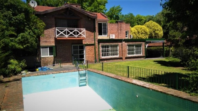 CHALET 2 PLANTAS 6 AMB. PARQUE/PISCINA (COUNTRY CUBA)