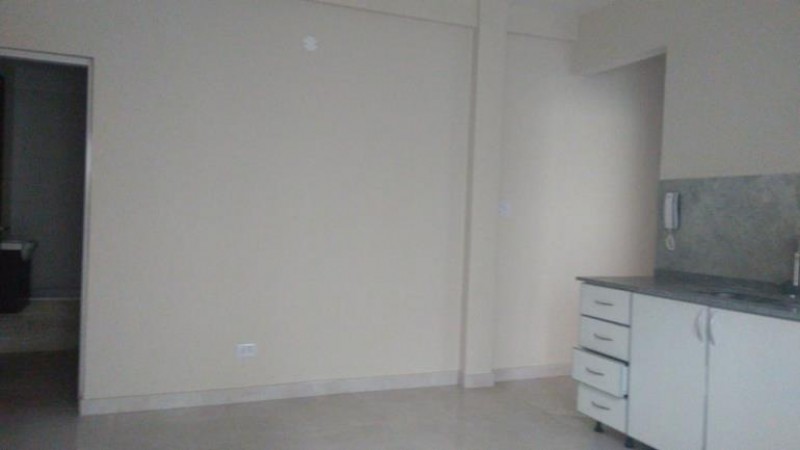 DEPARTAMENTO PLANTA BAJA 2 AMBIENTES CON COCHERA Y PARQUE