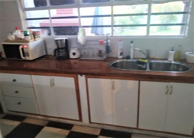 CASA AMERICANA 3 AMB. PARQUE Y PISCINA