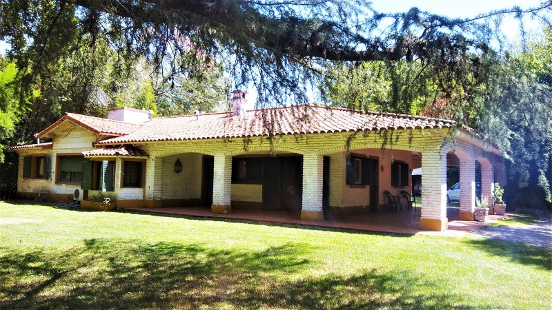 CASA QUINTA ESTILO COLONIAL