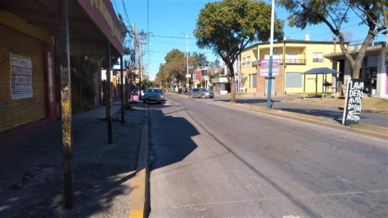 LOCAL ESQUINA DE 50 M2.