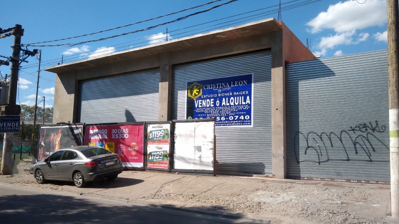 IMPORTANTE PREDIO COMERCIAL