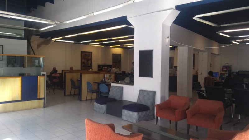 EXCELENTE LOCAL 500 M2. UNICO (CTRO. SAN MIGUEL)