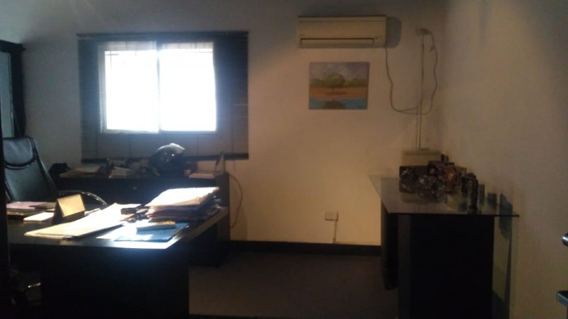EXCELENTE LOCAL 500 M2. UNICO (CTRO. SAN MIGUEL)