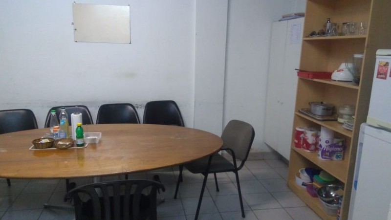 EXCELENTE LOCAL 500 M2. UNICO (CTRO. SAN MIGUEL)