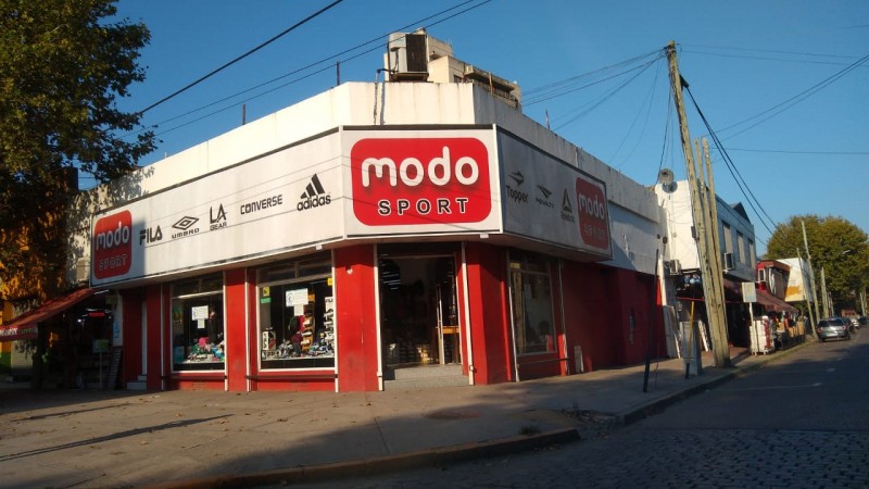 EXCELENTE LOCAL 500 M2. UNICO (CTRO. SAN MIGUEL)