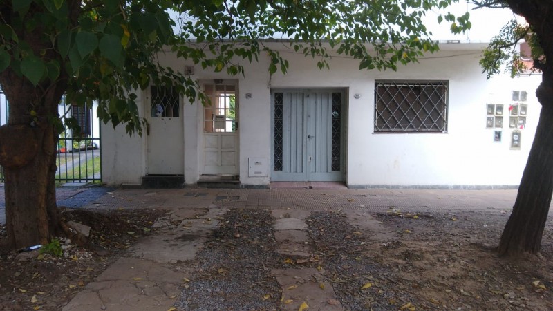 LOCAL 30 M2. C/ ESTACIONAMIENTO (CTRO. SAN MIGUEL)
