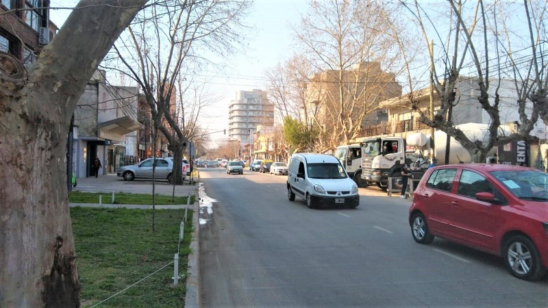 OFICINAS 140 M2. C/ MODULOS- RECEPCION- BAÑOS