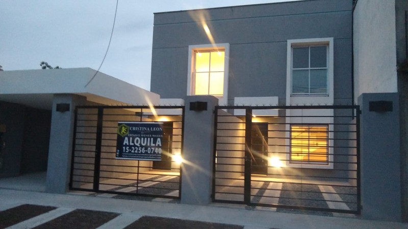 DUPLEX 3 AMB. PATIO Y COCHERA