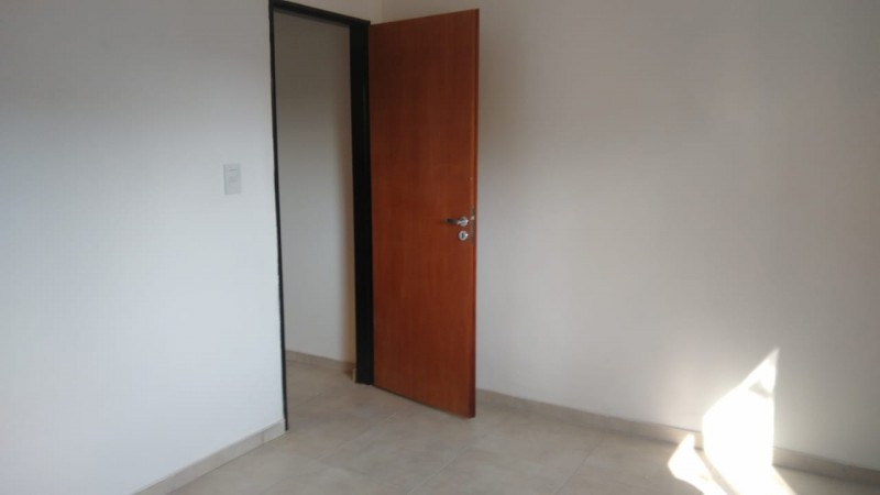 DUPLEX 3 AMB. PATIO Y COCHERA
