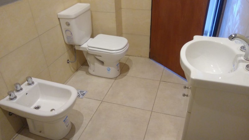 DUPLEX 3 AMB. PATIO Y COCHERA