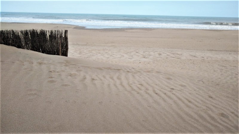 VACACIONES!!! EN VILLA GESELL DEPTO. 3 AMB. AMPLIOS