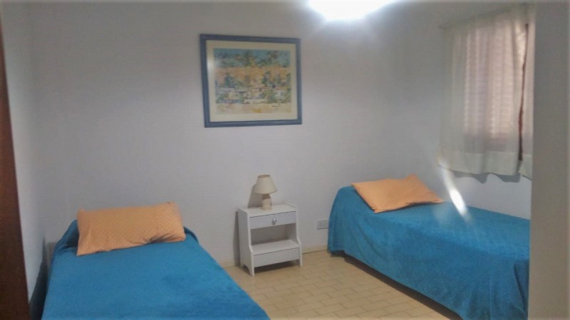 VACACIONES!!! EN VILLA GESELL DEPTO. 3 AMB. AMPLIOS