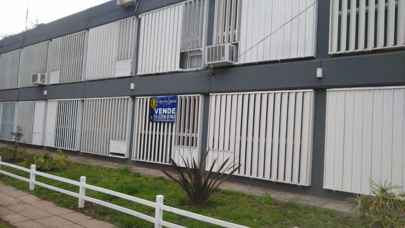 DEPARTAMENTO 2 AMB. C/COCHERA/PARQUE