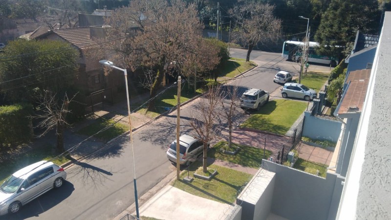 COMPLEJO CERRADO DEPTO. 3 AMB. C/COCHERA Y TERRAZA