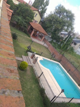 TRIPLEX C/ COCHERA (BARRIO CERRADO VILLAGE)