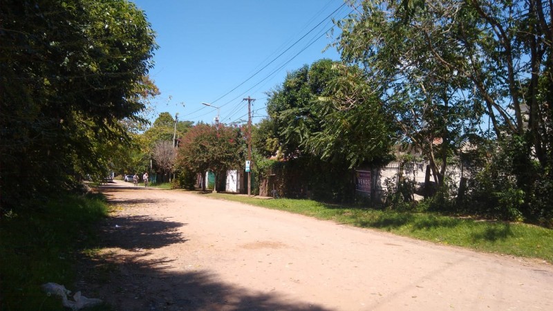 LOTE 300 M2. (BELLA VISTA)