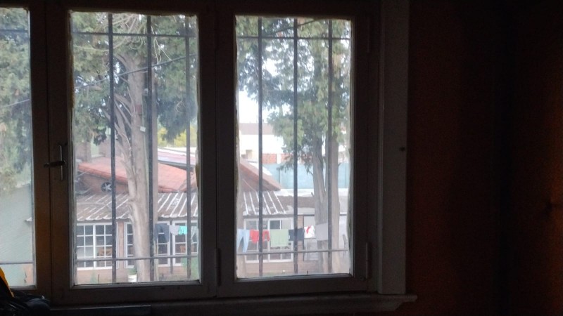 IMPORTANTE CHALET 4 AMB. 2.800 M2.C/ PARQUE/ QUINCHO/ PISCINA