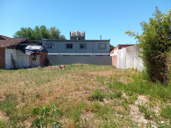 LOTE 2500 M2. (VILLA DE MAYO)