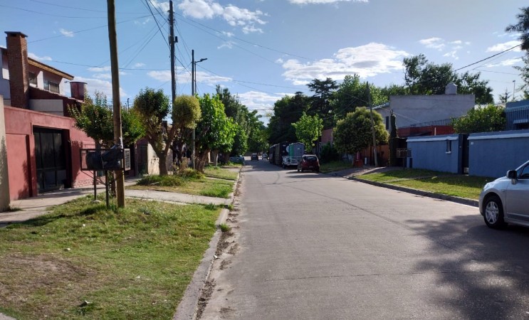 MONOAMBIENTE PLANTA BAJA CON PARRILLA