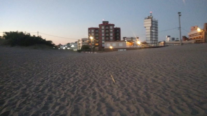 VILLA GESELL- DPTO. P/ 4 PERSONAS. A METROS DE PLAYA