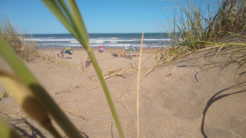 VILLA GESELL- DPTO. P/ 4 PERSONAS. A METROS DE PLAYA