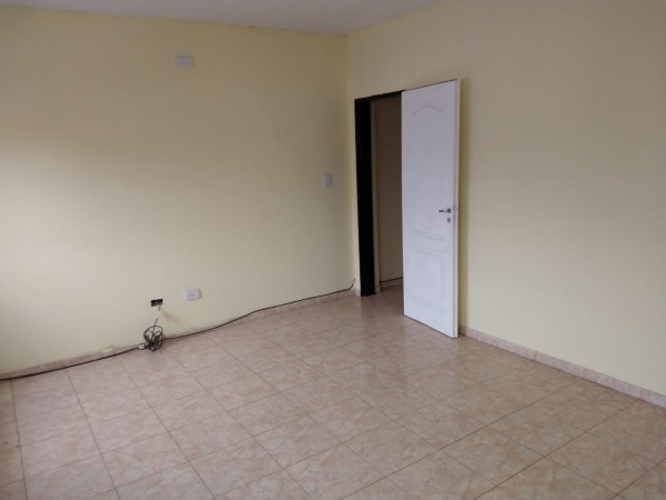 DEPARTAMENTO 2 AMB. AMPLIOS (CTRO. LOS POLVORINES)