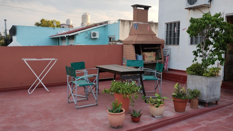 OPORTUNIDAD!!! DPTO. 6 AMB. 200 M2. + 70 M2 TERRAZA (HURLINGHAM)