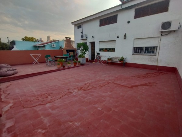 OPORTUNIDAD!!! DPTO. 6 AMB. 200 M2. + 70 M2 TERRAZA (HURLINGHAM)