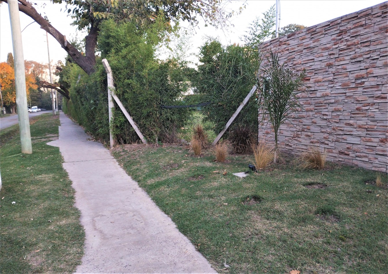 LOTE DE 553 M2. (BARRIO CERRADO MAGNA)
