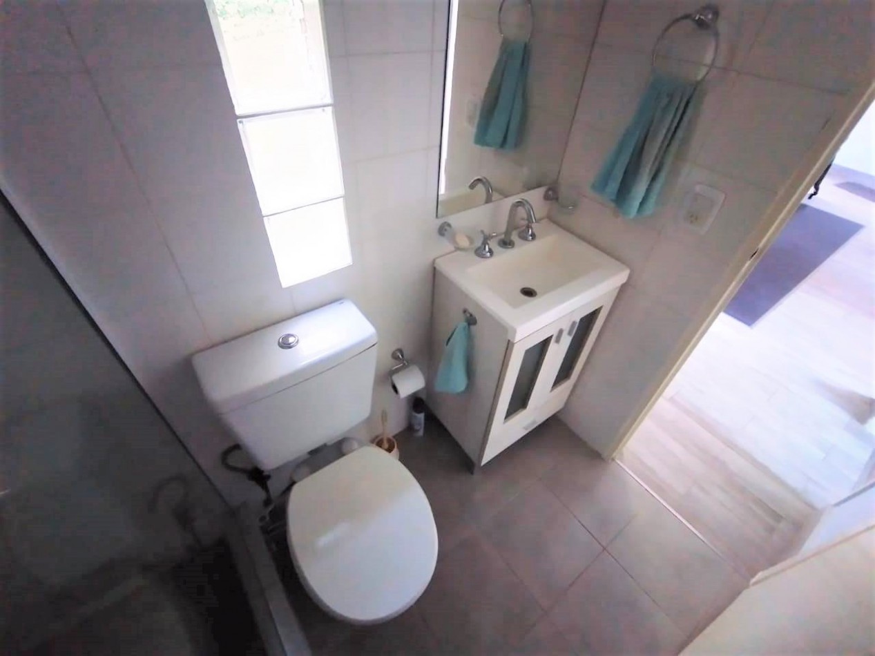 VILLA GESELL ( COSTA ATLANTICA) DEPTO. 2 AMB. AMOBLADO A NUEVO AV. 3 N° 2317 E/ PASEOS 123 Y 124