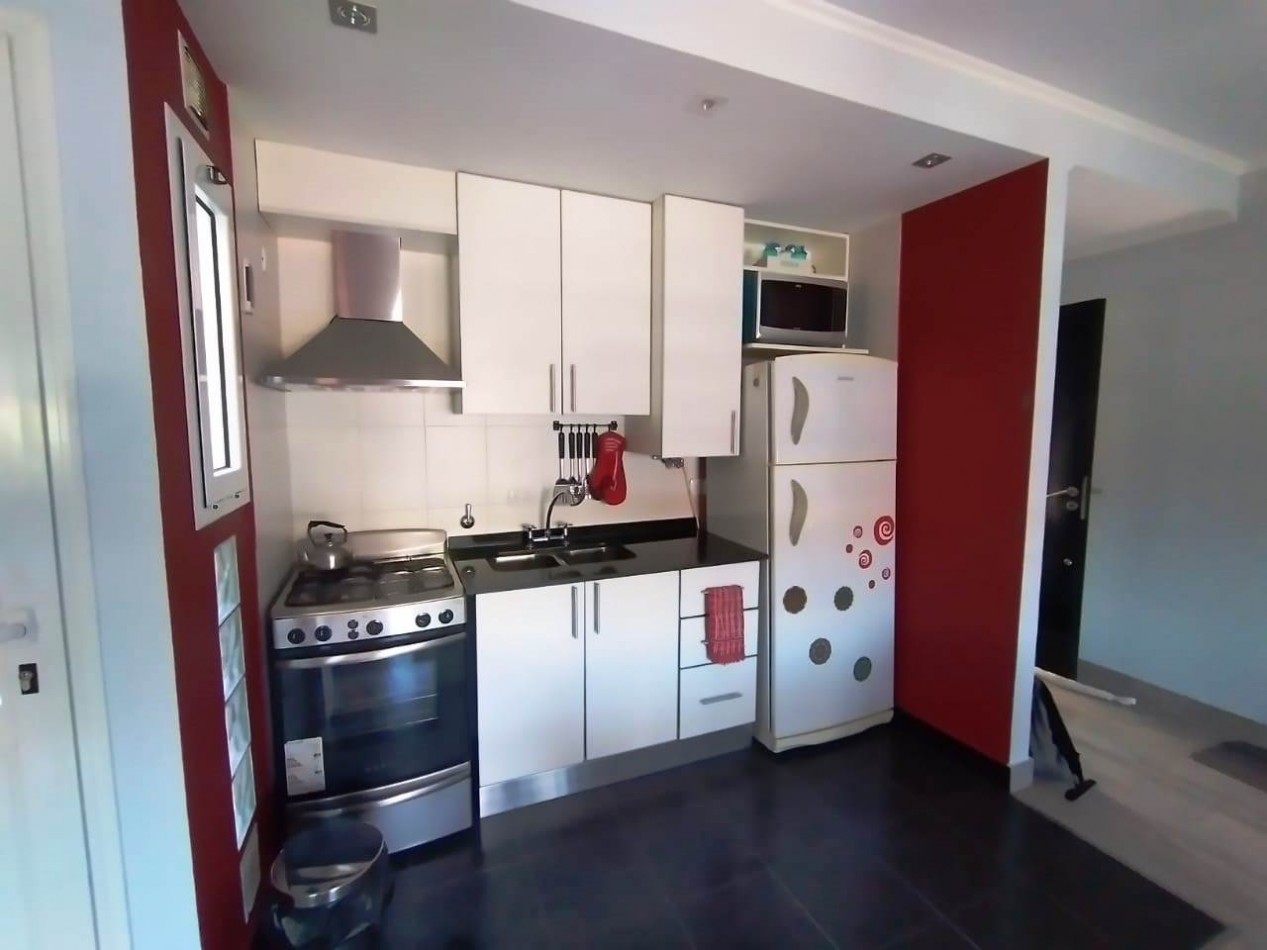 VILLA GESELL ( COSTA ATLANTICA) DEPTO. 2 AMB. AMOBLADO A NUEVO AV. 3 N° 2317 E/ PASEOS 123 Y 124