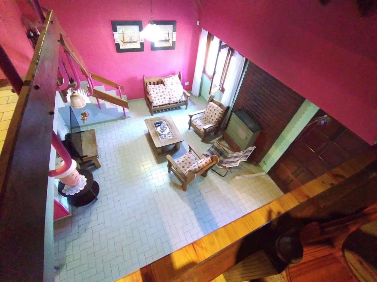 VILLA GESELL (COSTA ATLANTICA) CHALET 4 AMB. AMOBLADO + DEPTO. 2 AMB. A 500 M. DE PLAYA
