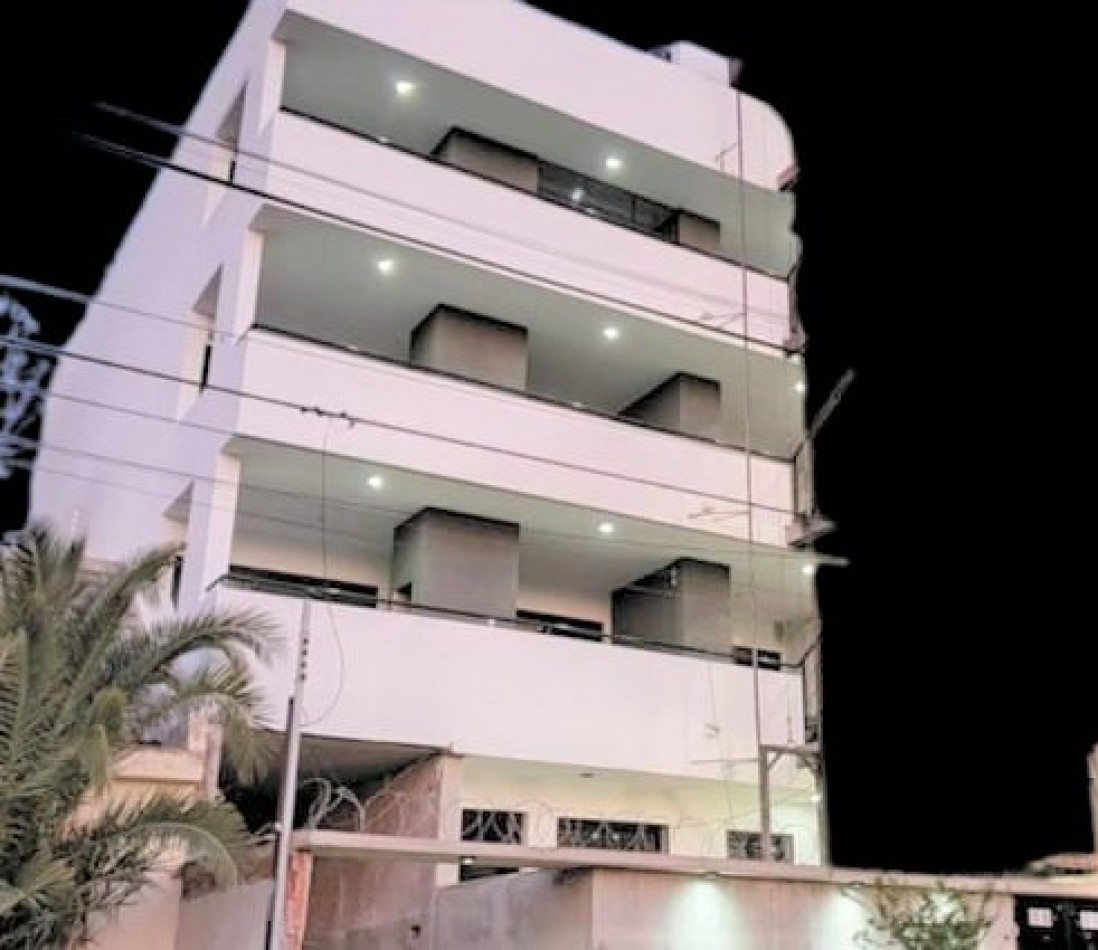 IMPONENTE PROPIEDAD LOSA 1300 M2. 3 PLANTAS C/ASCENSOR (CTRO. LOS POLVORINES)