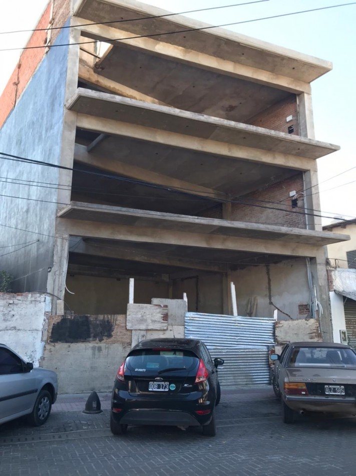 IMPONENTE PROPIEDAD LOSA 1300 M2. 3 PLANTAS C/ASCENSOR (CTRO. LOS POLVORINES)