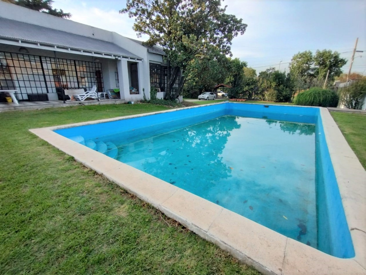 CASA QUINTA 5 AMB. 1.663 M2. C/PISCINA (DON TORCUATO)