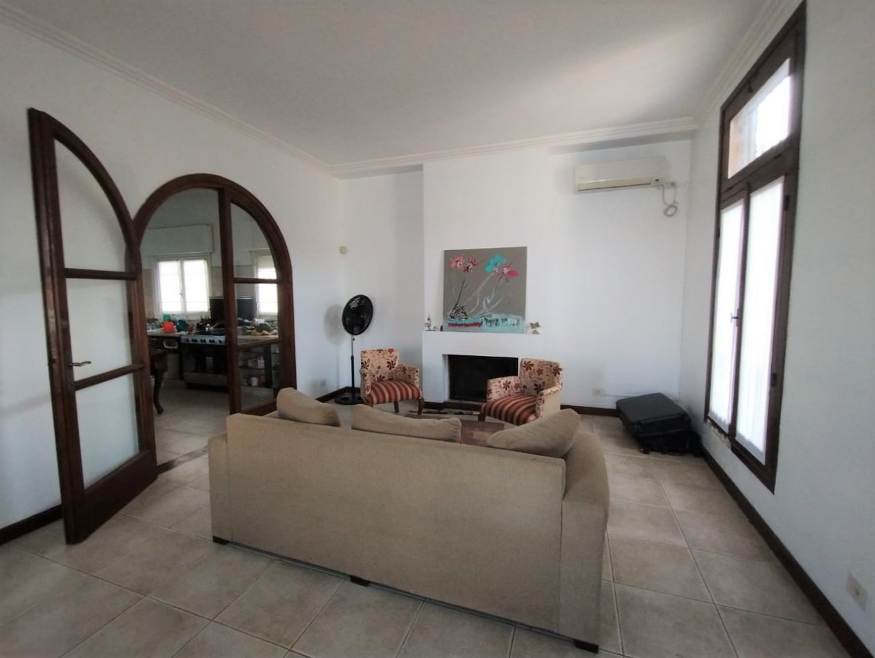 CASA QUINTA 5 AMB. 1.663 M2. C/PISCINA (DON TORCUATO)