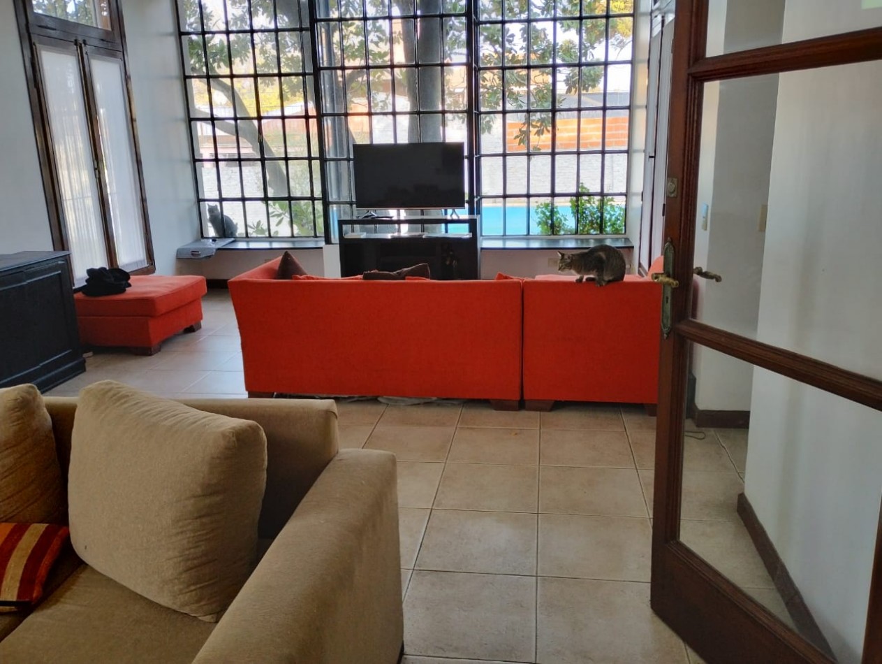 CASA QUINTA 5 AMB. 1.663 M2. C/PISCINA (DON TORCUATO)