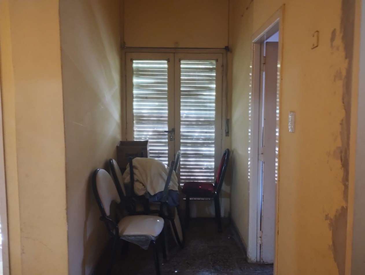 CASA AMERICANA 3 AMB. LOTE 400 M2. C/POSIBILIDAD LOCAL (LOS POLVORINES)