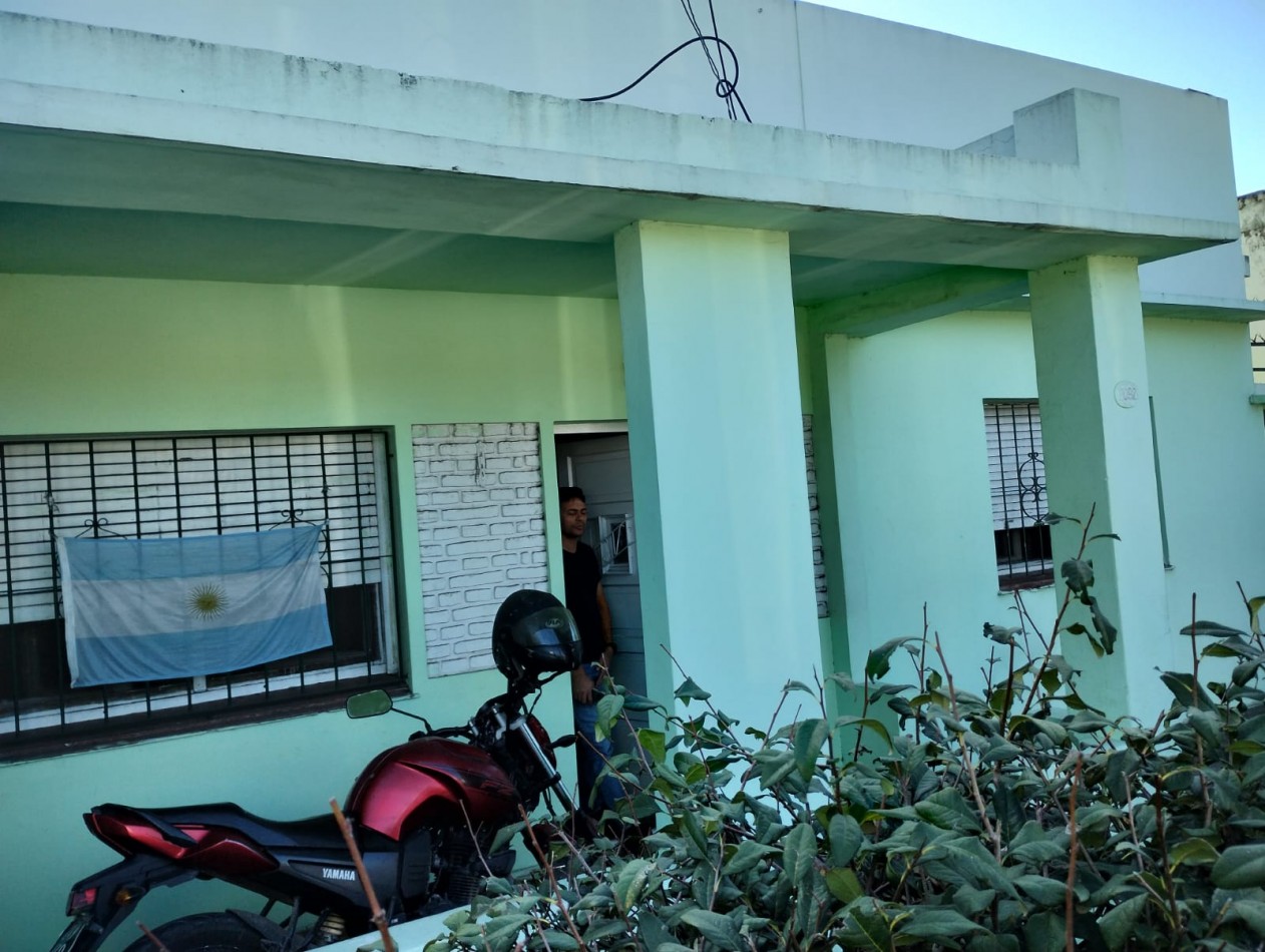 CASA AMERICANA 3 AMB. LOTE 400 M2. C/POSIBILIDAD LOCAL (LOS POLVORINES)