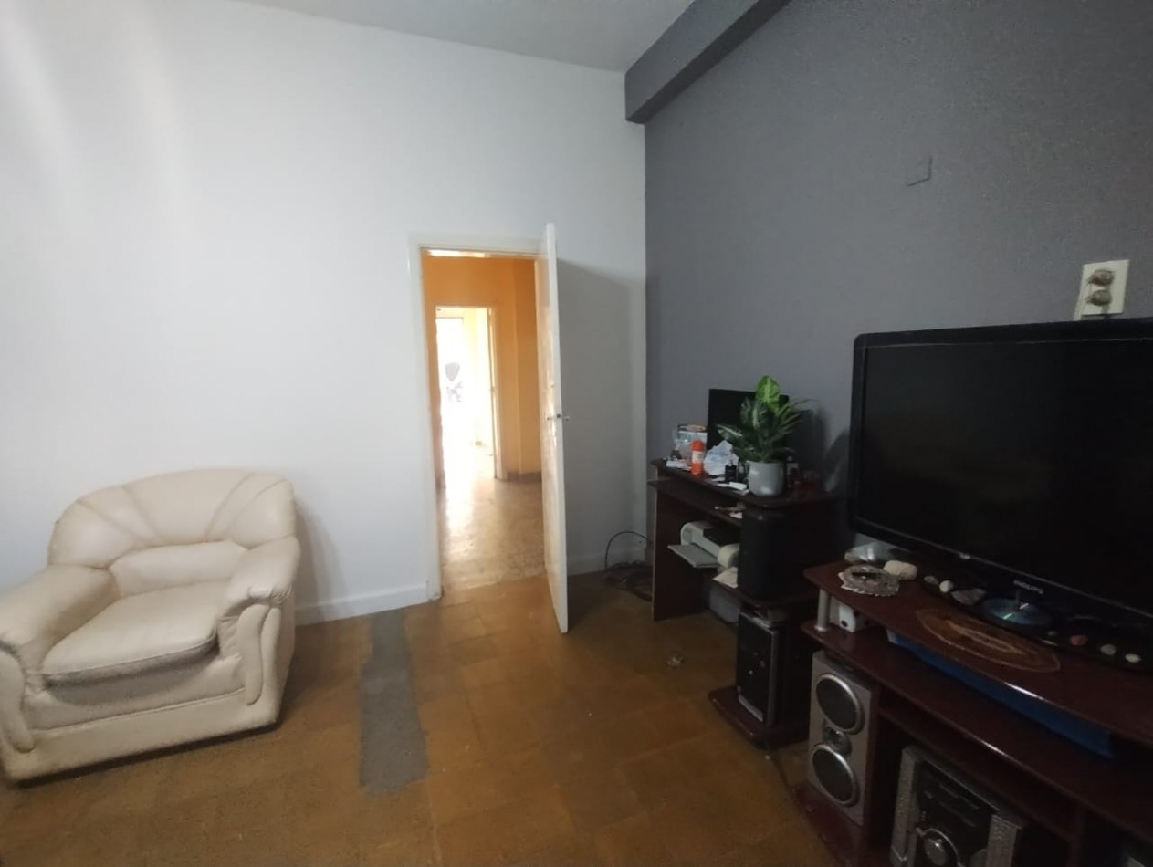 CASA AMERICANA 3 AMB. LOTE 400 M2. C/POSIBILIDAD LOCAL (LOS POLVORINES)