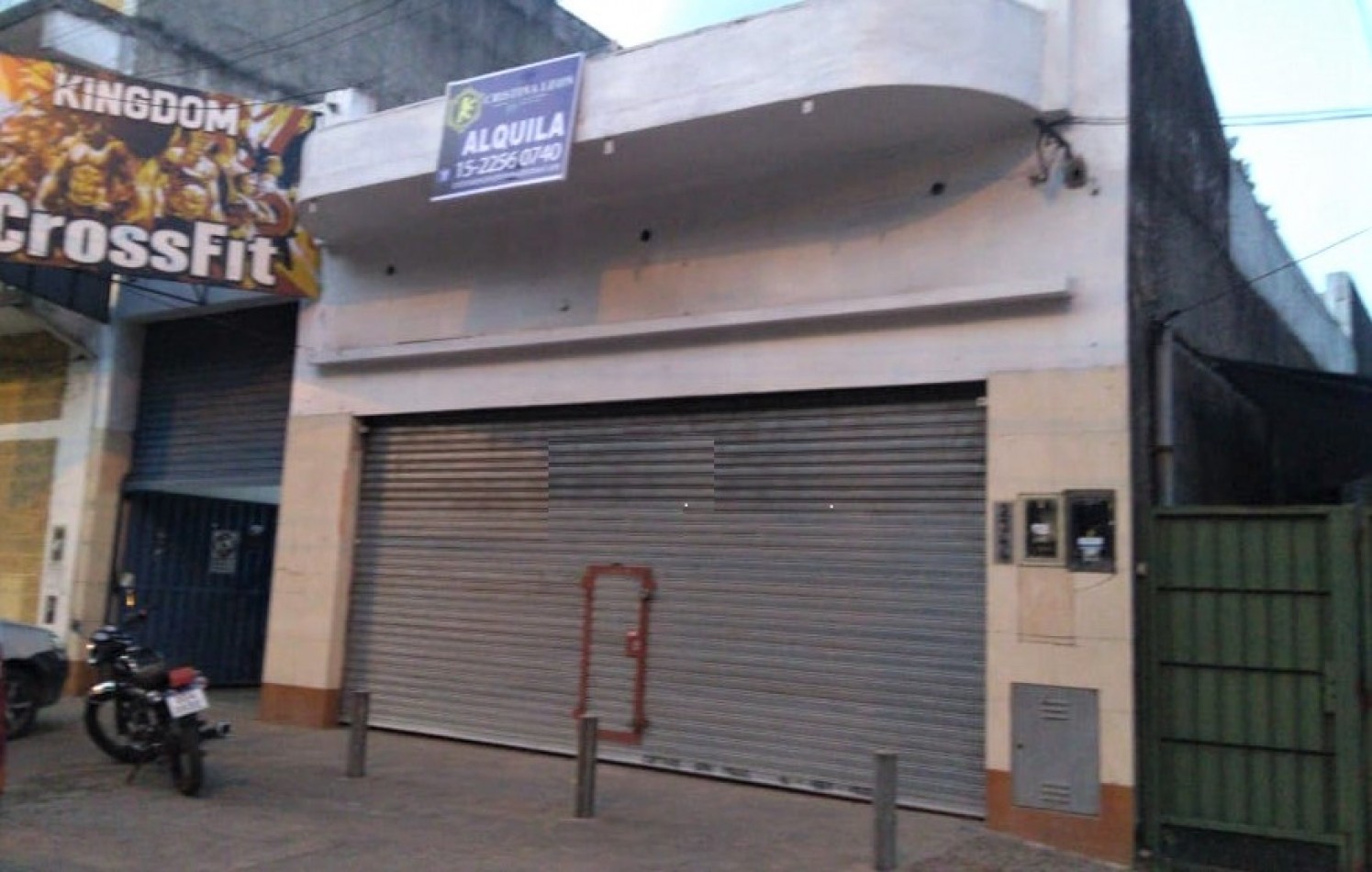 LOCAL 70 M2. S/ AV. PTE. J. D. PERON (INGRESO A LOS POLVORINES)