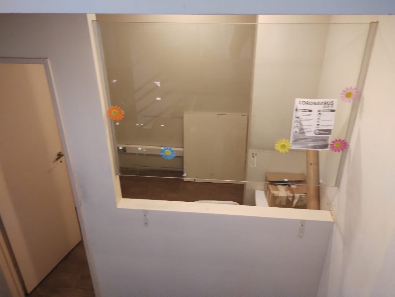 PREDIO UNICO!!! (SAN MIGUEL CTRO.) LOCAL 451 M2. CON DEPOSITO PLANTA ALTA 250 M2.