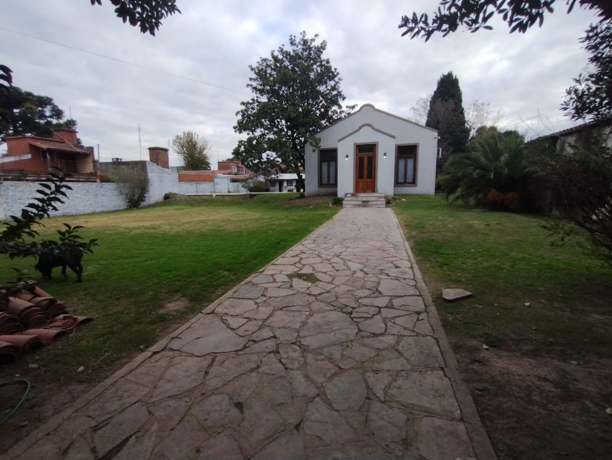 CASA QUINTA 5 AMB. 1.663 M2. C/PISCINA (DON TORCUATO)