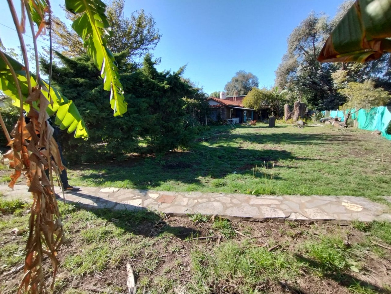 LOTE 900 M2. C/ VIVIENDA A REFACCIONAR