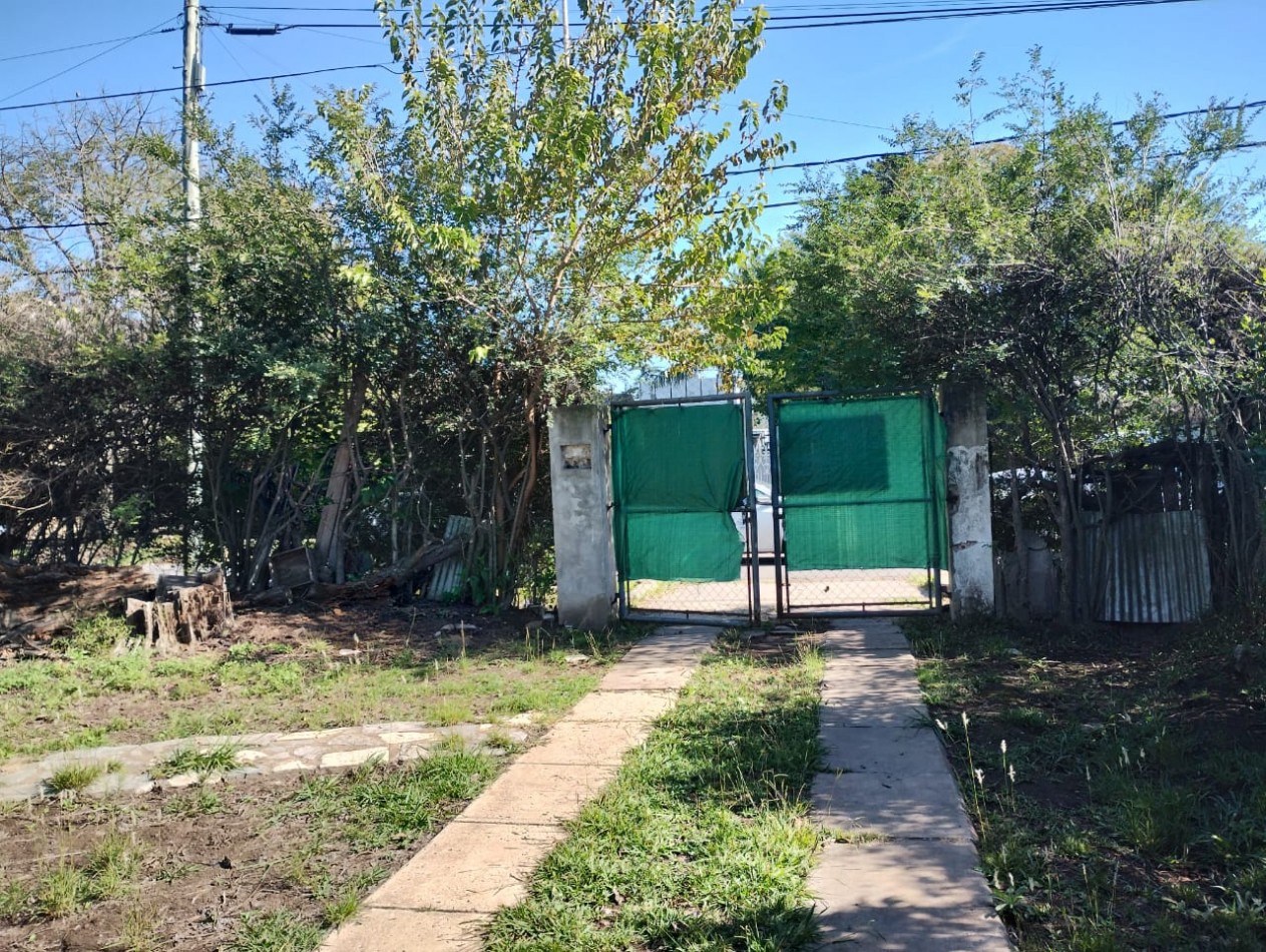 LOTE 900 M2. C/ VIVIENDA A REFACCIONAR