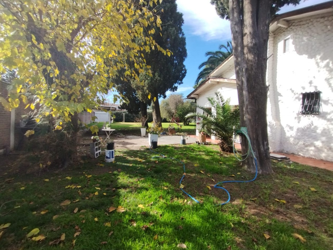 CASA QUINTA 4 AMB. LOTE 1.200 M.