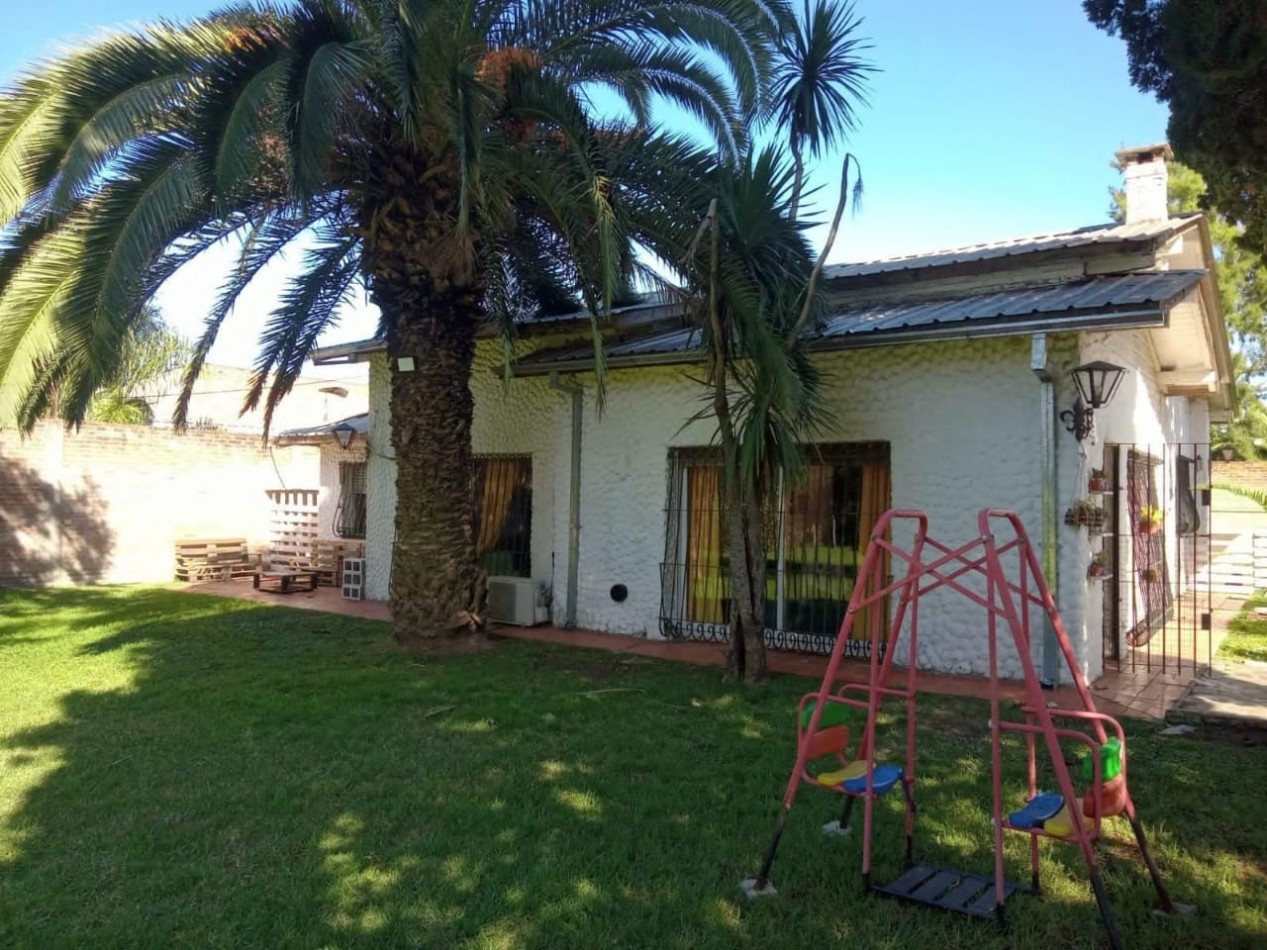 CASA QUINTA 4 AMB. LOTE 1.200 M.