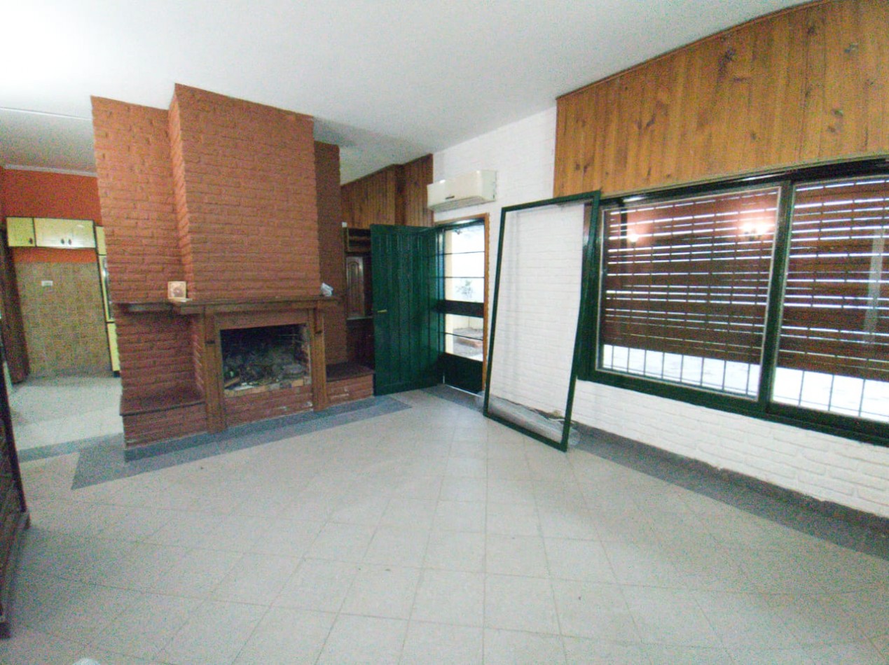 CHALET 3 AMB. GARAGE 2 VEHICULOS/ PATIO